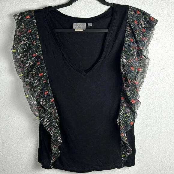 ☀️Vanessa Virginia Flutter Sleeve Black T-Shirt - Picture 5 of 5